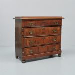 1174 4274 CHEST OF DRAWERS
